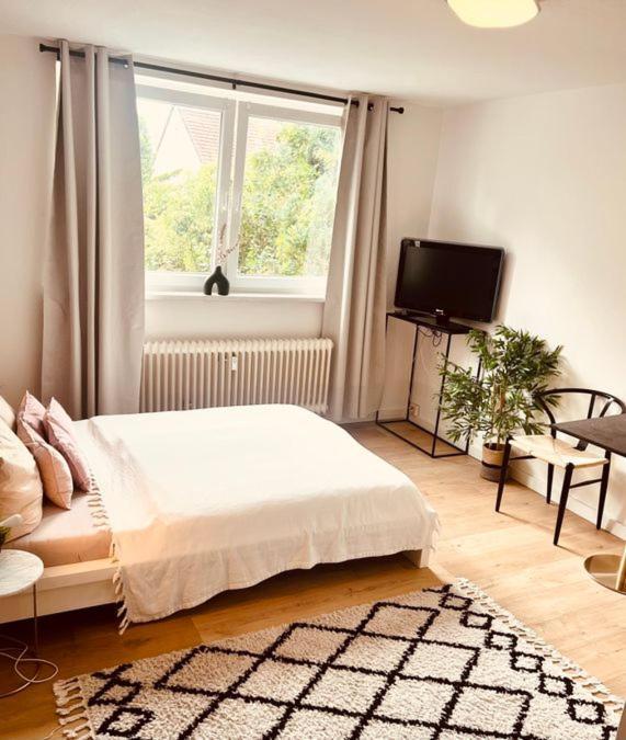 Ferienwohnung An Der Uniklinik Mit Eigener Kueche Und Renoviertem Badezimmer 洪堡 外观 照片