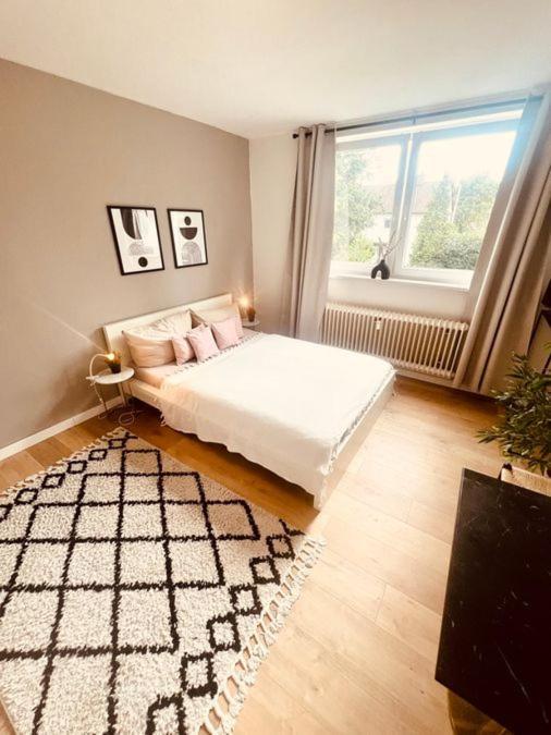 Ferienwohnung An Der Uniklinik Mit Eigener Kueche Und Renoviertem Badezimmer 洪堡 外观 照片